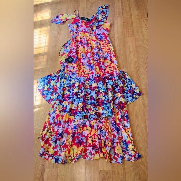 Lulus Women’s Radiant Ruby Red Floral Print Chiffon Maxi Dress Size Medium NWT - Picture 15 of 16